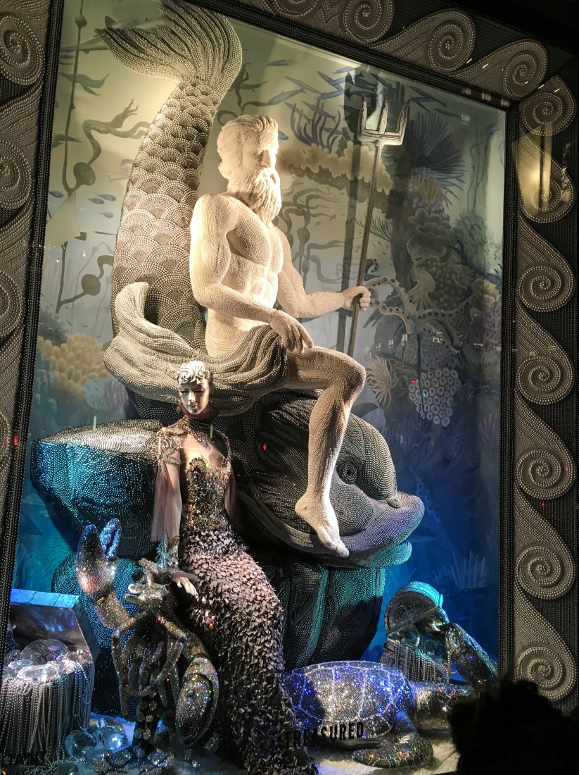 Bergdorf Goodman display, made out of pearls!