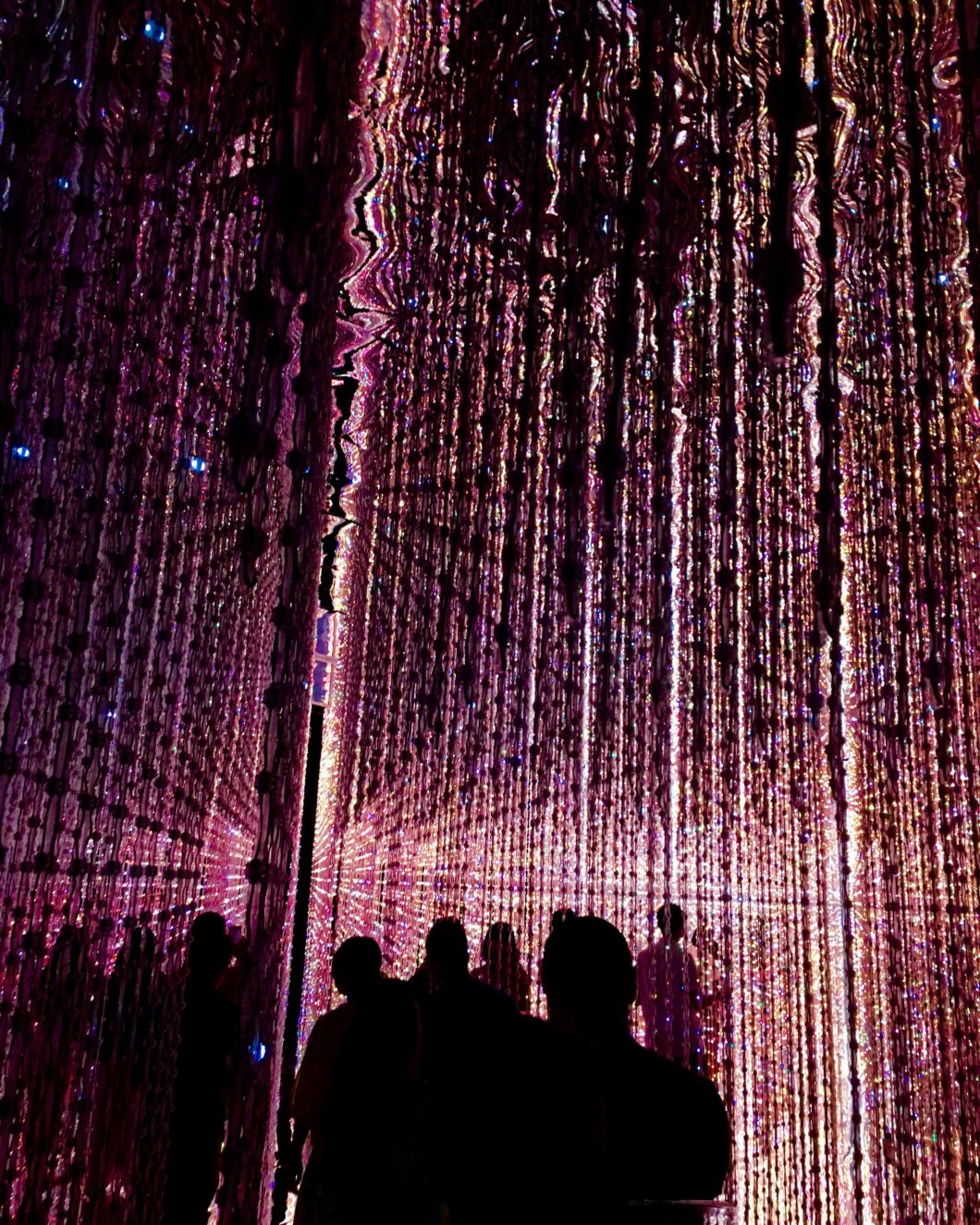 DMM.Planets Art: Tokyo’s “Crystal Universe”