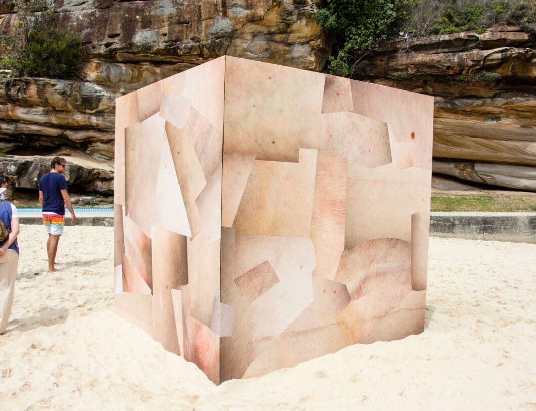 sculptures by the sea