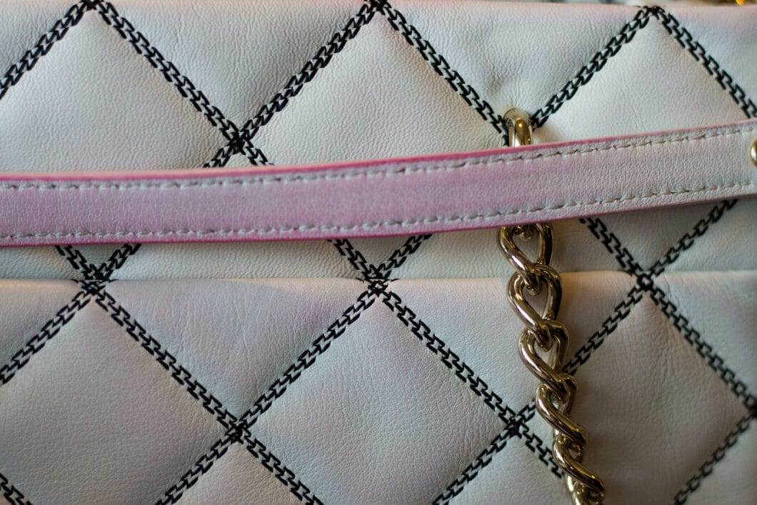 makemechic stained my purse