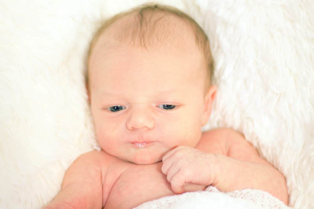 henry newborn photos