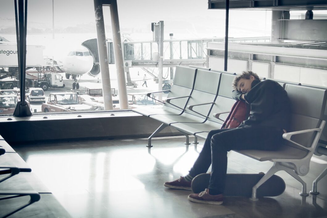 How to Beat Jet Lag With These Hacks & Tips