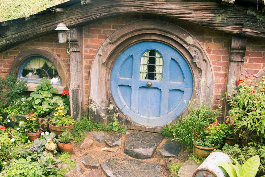 Hobbit Hole in New Zealand