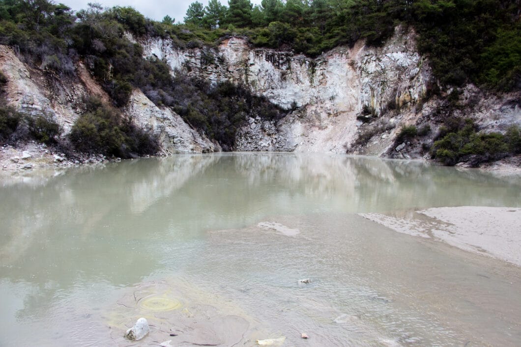 wai-o-tapu