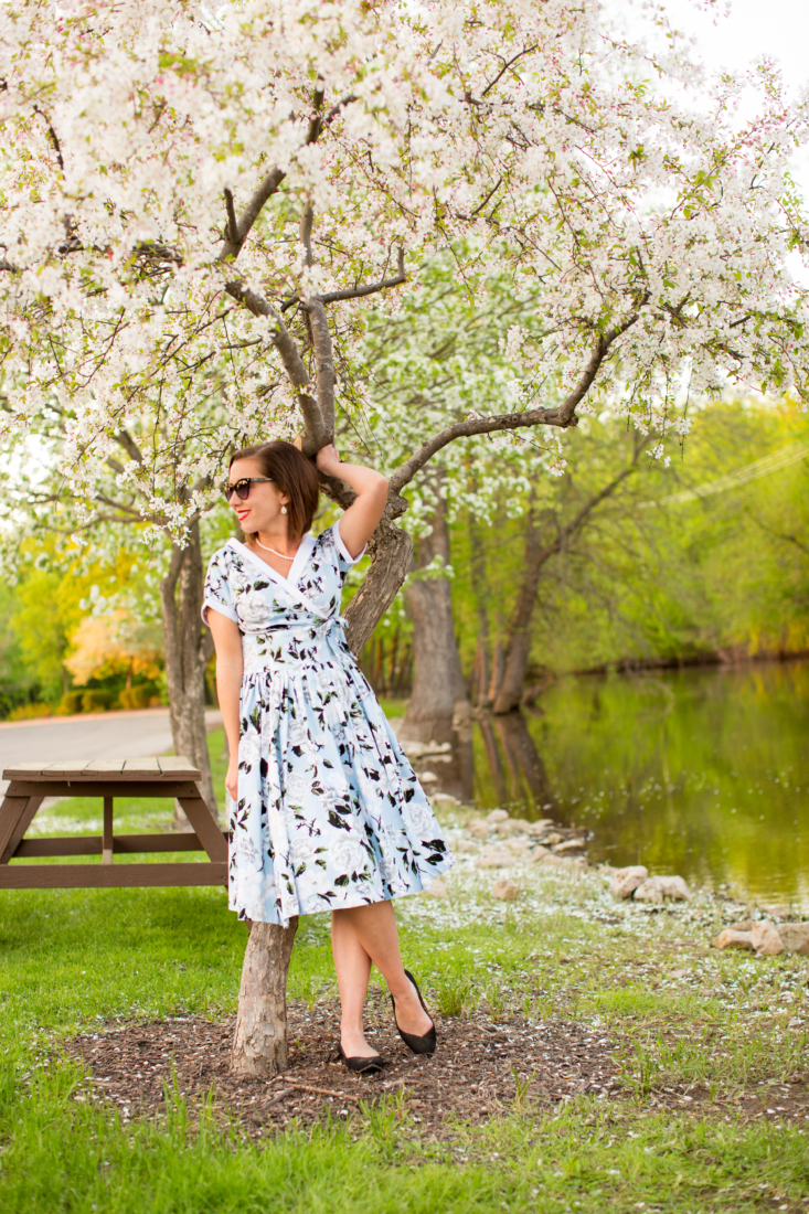 The Perfect Floral Swing Dress for Summer Soirees