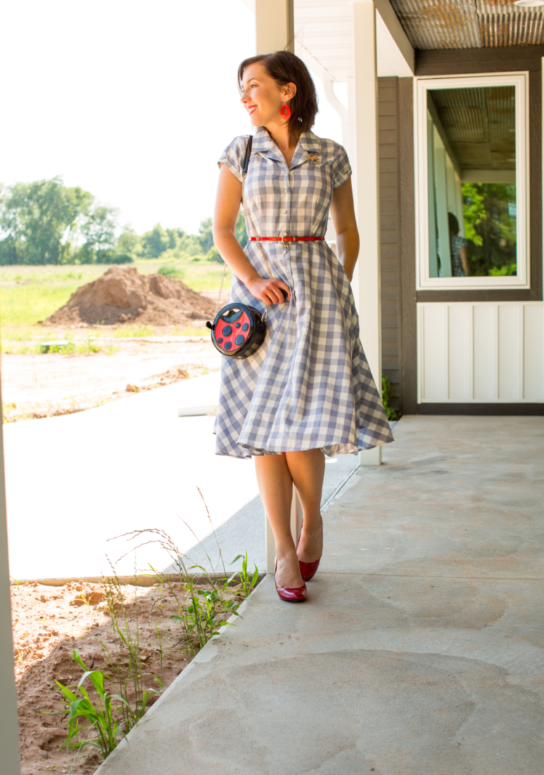 A Classy Fourth of July Outfit Idea