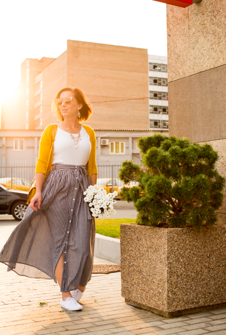 Transitioning a Maxi Skirt from Summer to Fall