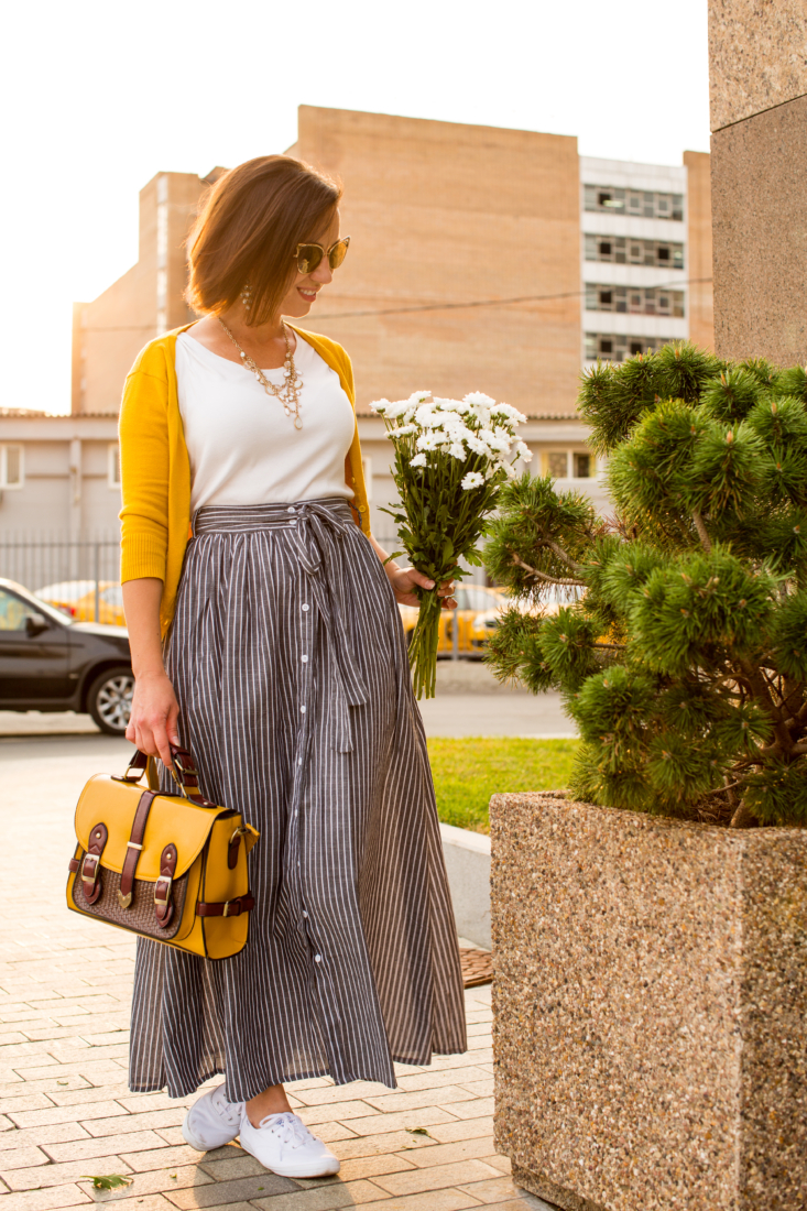 Transitioning a Maxi Skirt from Summer to Fall