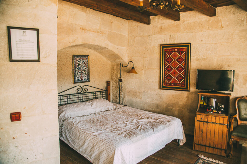 sultan cave suites