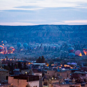 Behind the Scenes of My Hot Air Balloon Photos From Cappadocia, Turkey