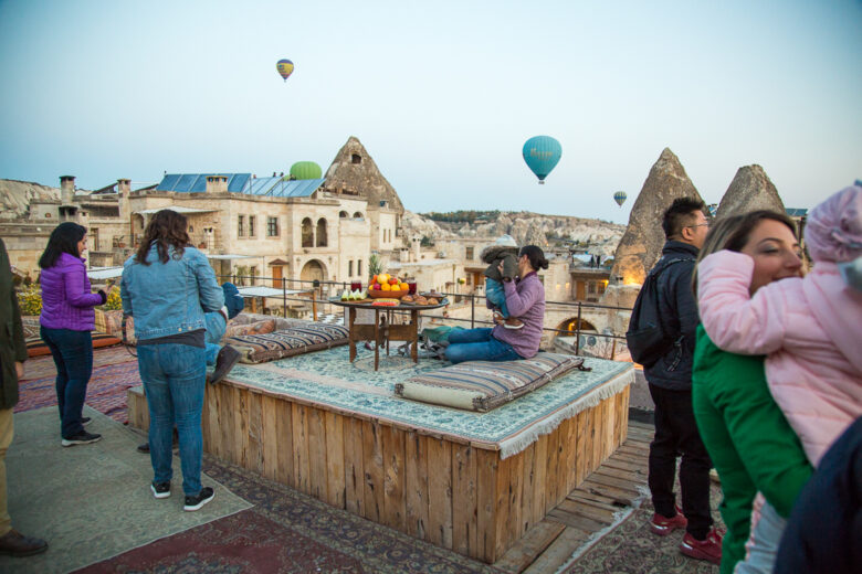 Behind the Scenes of My Hot Air Balloon Photos From Cappadocia, Turkey