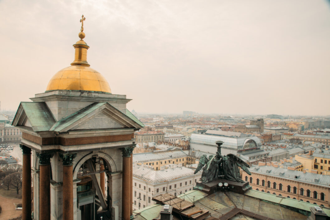 Where to Find the Best View of St. Petersburg, Russia – St. Isaac’s Colonnade
