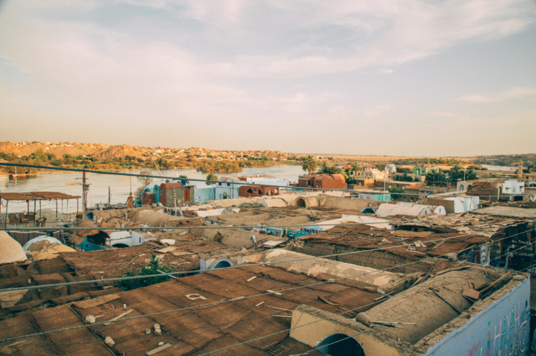 An image of the rooftops of the Nubian village, overlooking the riverside landscape of the Nile River.