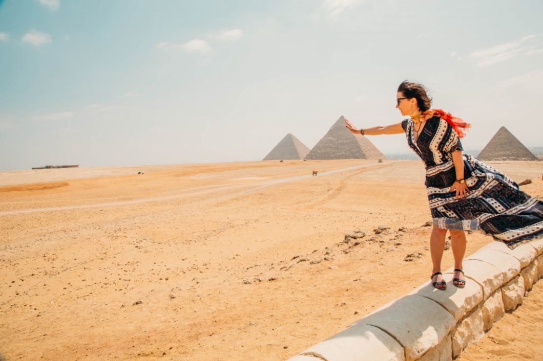 Visiting the Pyramids of Giza – 10 Tips to Know Before You Go