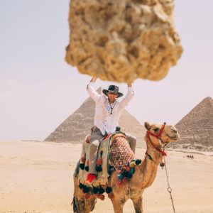 Visiting the Pyramids of Giza – 10 Tips to Know Before You Go