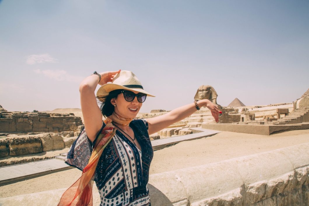 Behind the Scenes of My Pyramids of Giza Photos