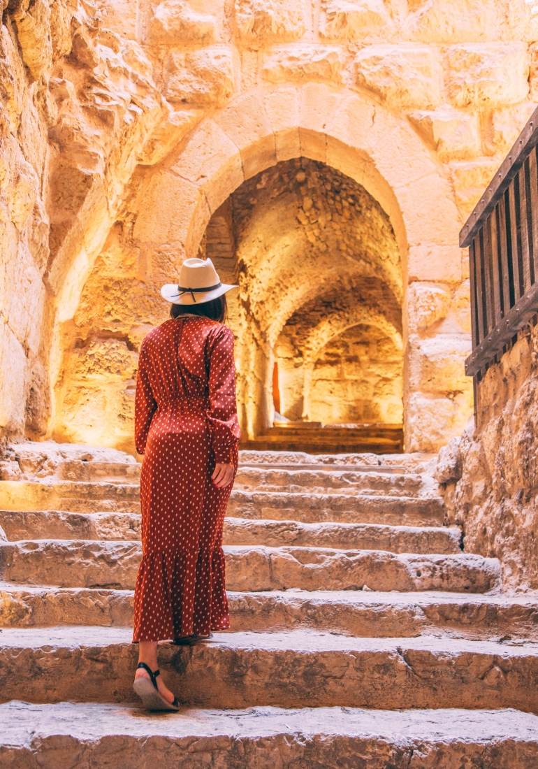 What to Pack for a Trip to Jordan as a Woman (to be Stylish, Comfortable & Modest)