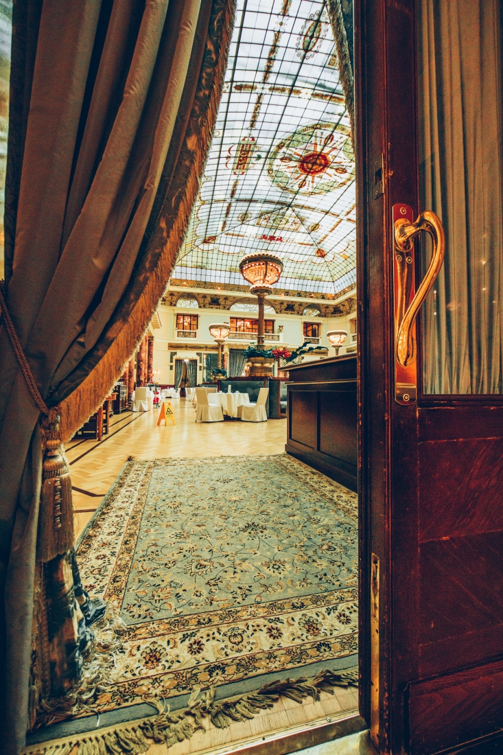 The Piazza at the Metropol Hotel