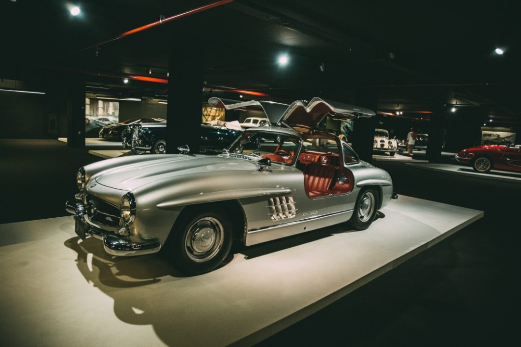 A silver 1950's Mercedes-Benz on display at the Heydar Aliyev Center's Classic Car Exhibit in Baku, Azerbaijan