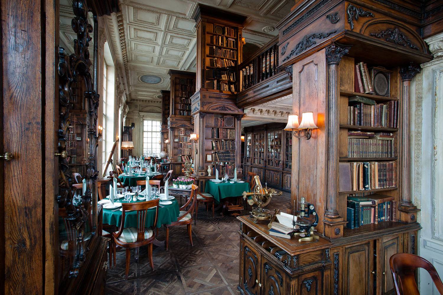 Cafe Pushkin Restaurant interior photo in Moscow