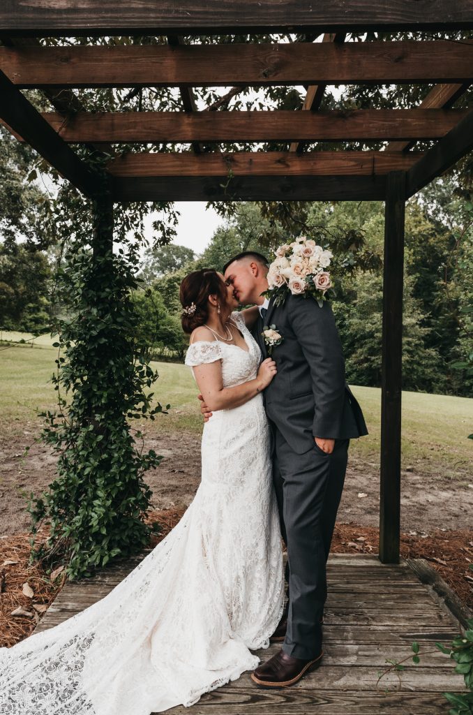 A wedding photo take by Mandy Verbsky of Fortem Photography.