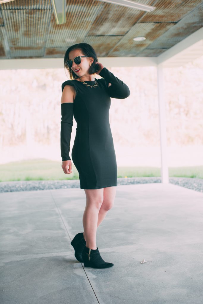Dresses with shoulders clearance out