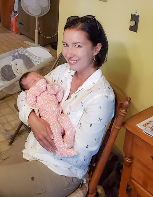 Lindsey with her newborn niece Claire