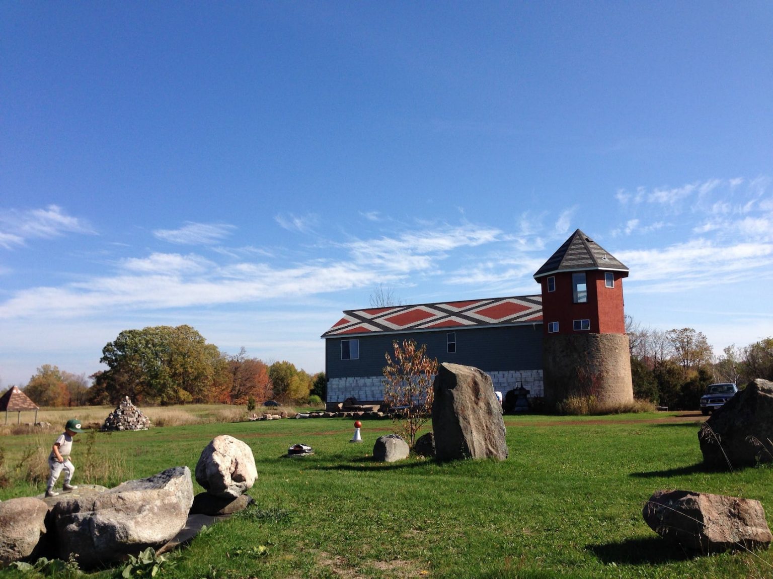 25 of the Coolest Airbnbs in Wisconsin Featuring Treehouses, Tiny
