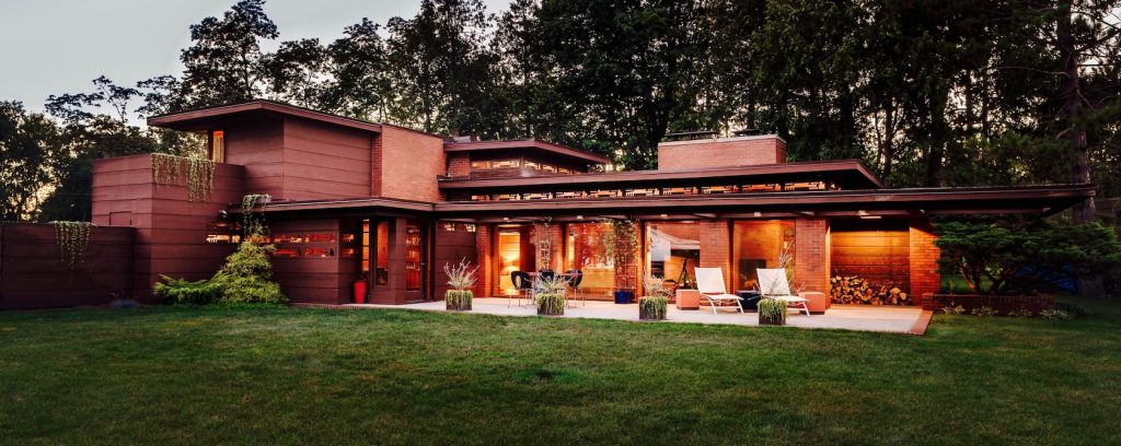 Still Bend/Frank Lloyd Wright's Schwartz House