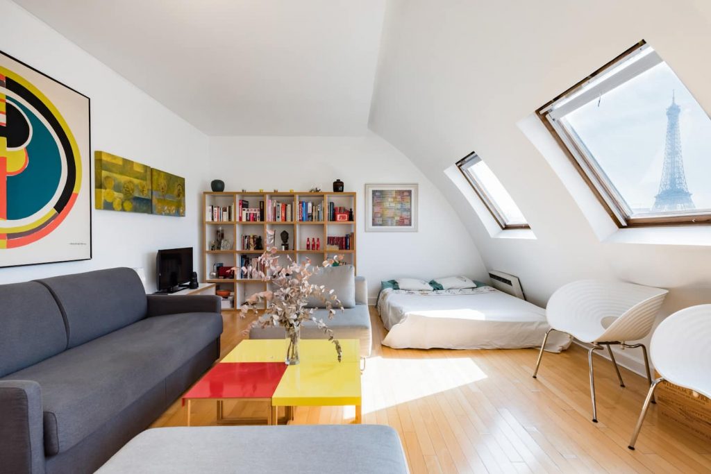 Spectacular Eiffel Tower Views From Bright Apartment