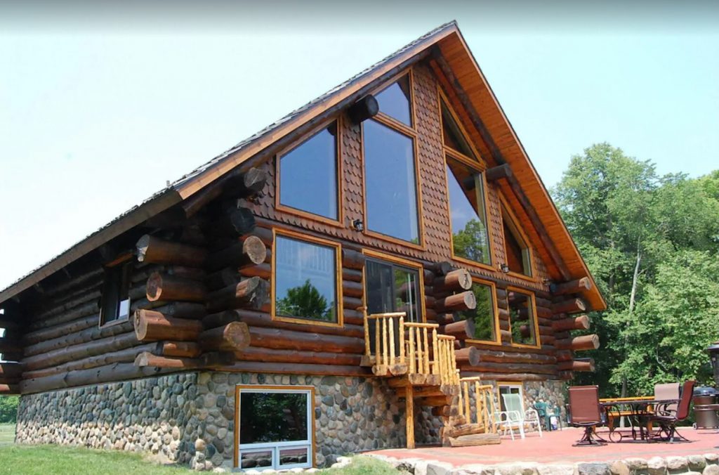 Luxurious Rustic Cabin Getaway on Loon Lake. Built in 2013