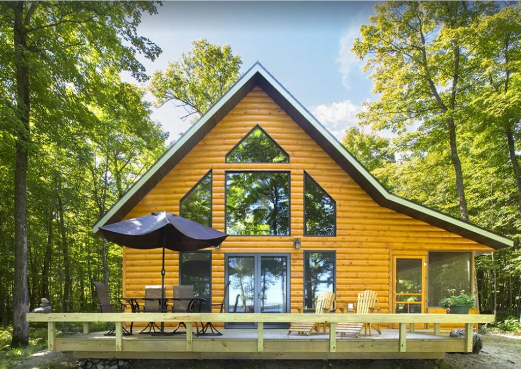 Spring Awakening in a Lakeside Cabin - Strawberry Lake Cabin