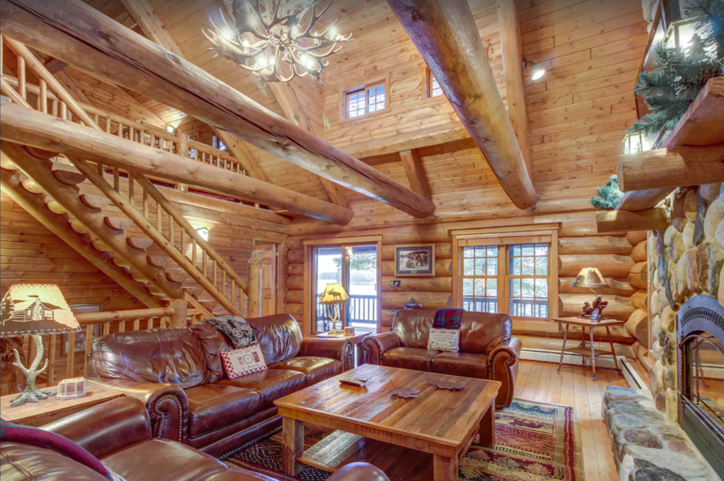 Cool cabin VRBO Wisconsin