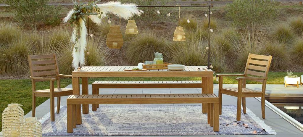 Almeria Coast Casual outdoor table and chair sets