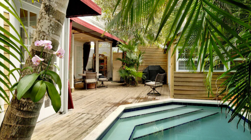 Timeless 7-bedroom Victorian Villa - Key West