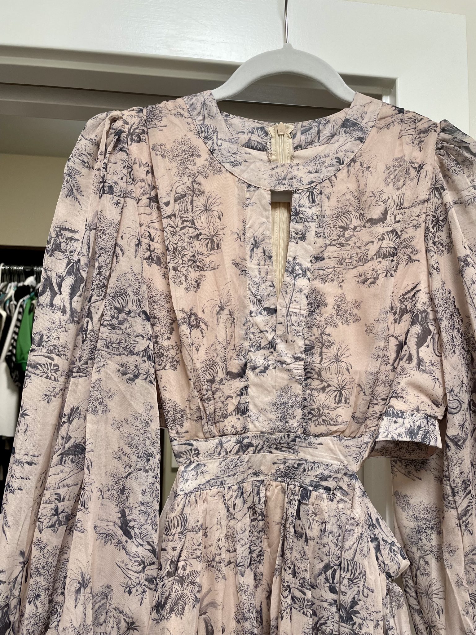 Lindsey of Have Clothes, Will Travel wearing a maxi dress from Chicwish.