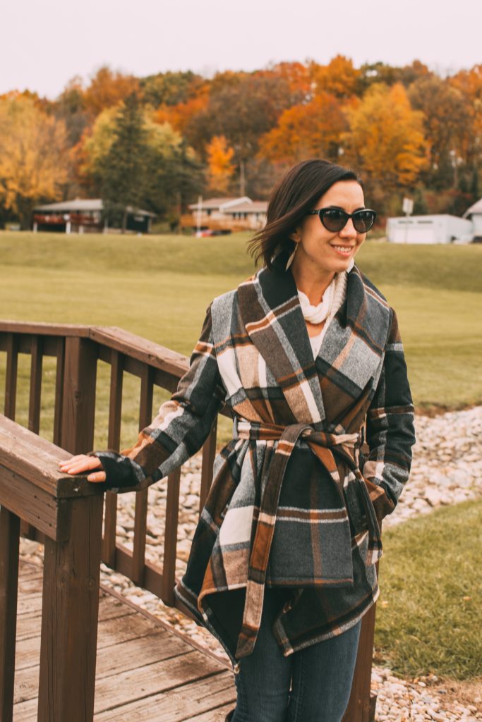 Lindsey of Have Clothes, Will Travel wearing a plaid Chicwish coat