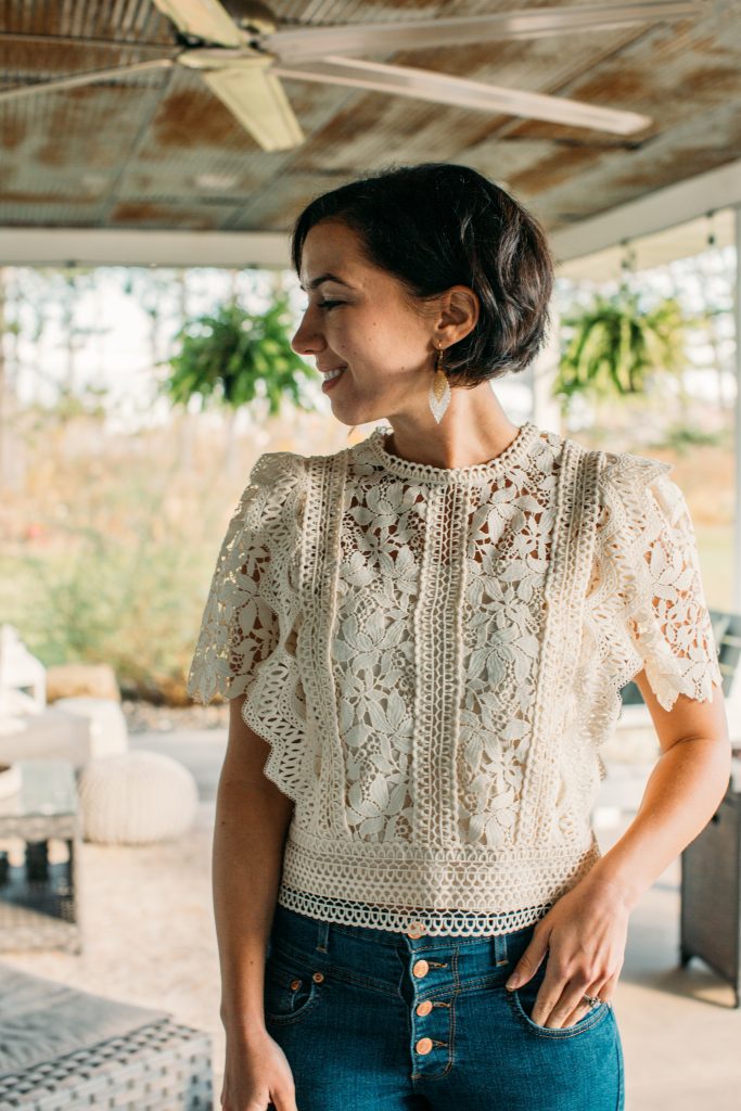 LUSH LEAVES CROCHET TOP IN CREAM