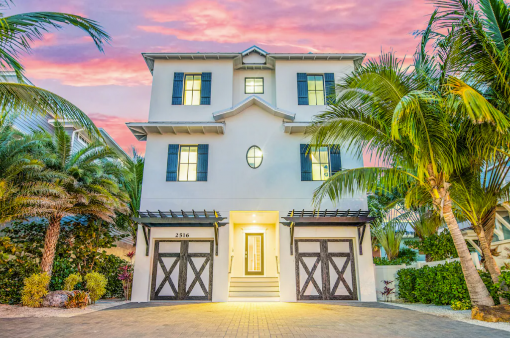 Luxury Sea Swept Home with Pool and Rooftop Deck