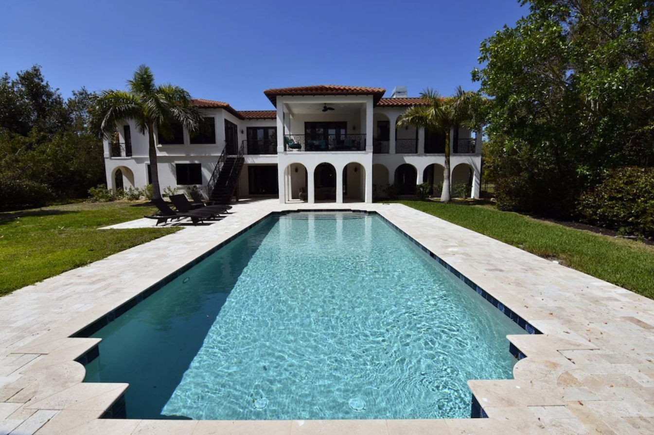 20 Coolest VRBOs on Sanibel Island, Florida With Pools & Beachfront