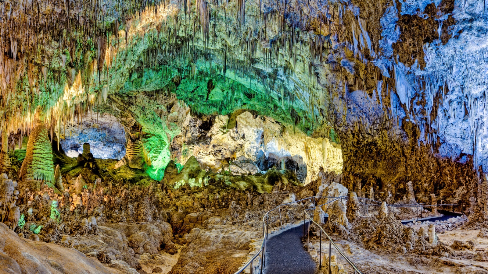 Pathway through the Big Room, Carlsbad Caverns, New Mexico