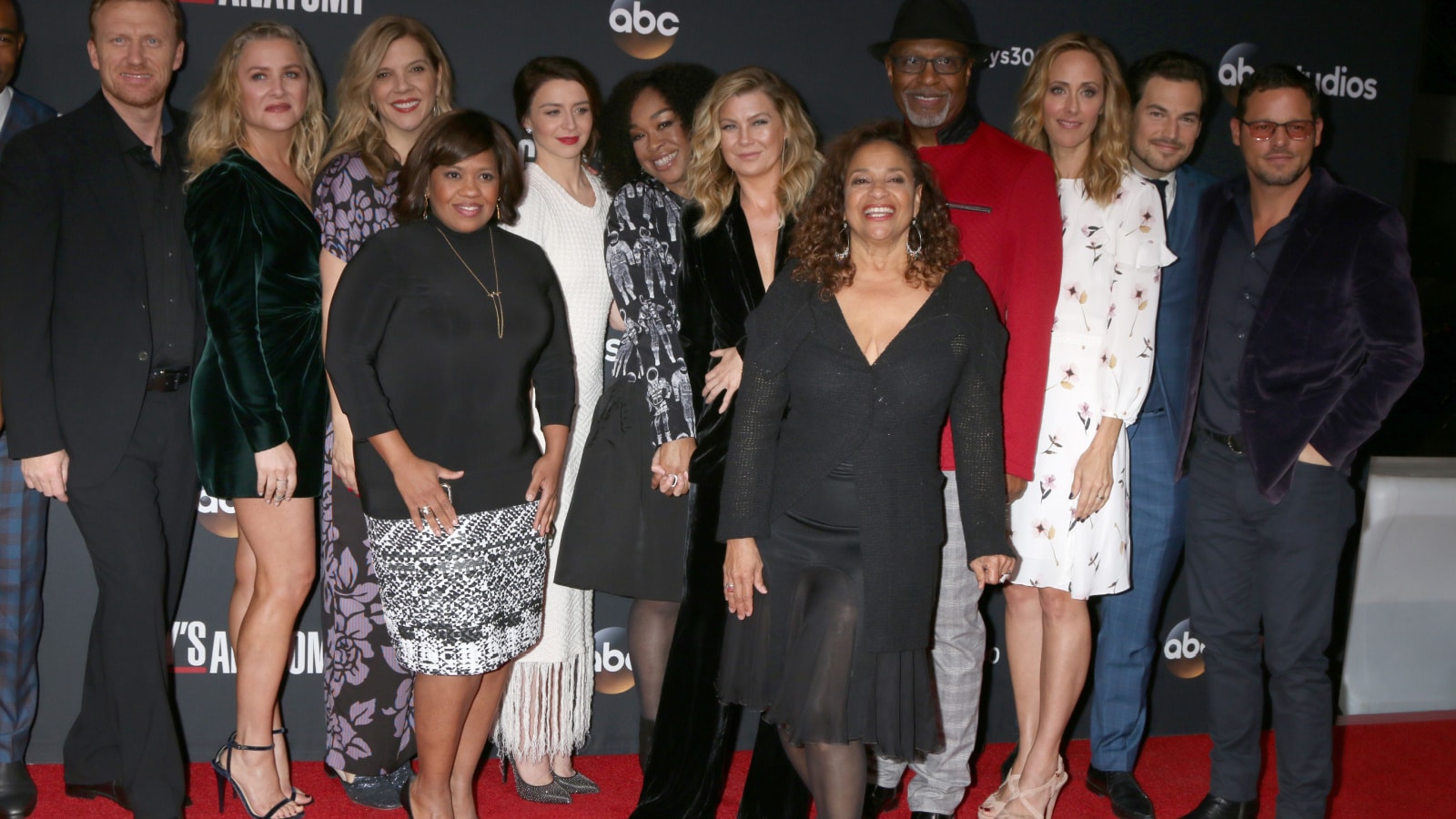 LOS ANGELES - NOV 4: Greys Anatomy Cast at the "Grey's Anatomy" 300th Episode Event at Tao on November 4, 2017 in Los Angeles, CA