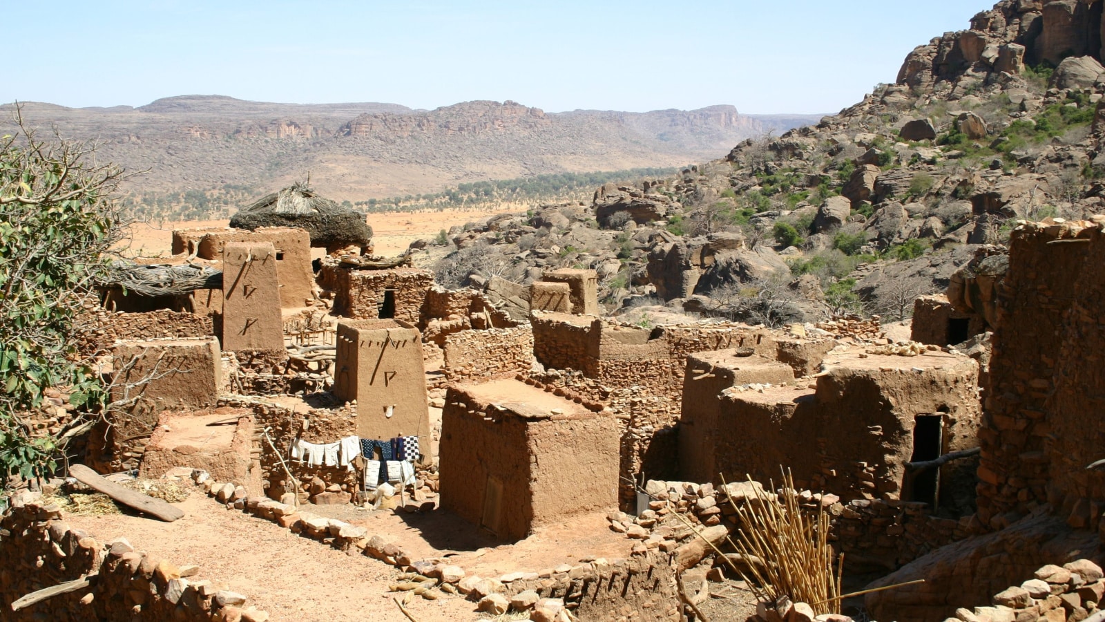 A typical Dogon city of mud sits on the hillside of the Bandiagara Escarpment of Mali, Africa