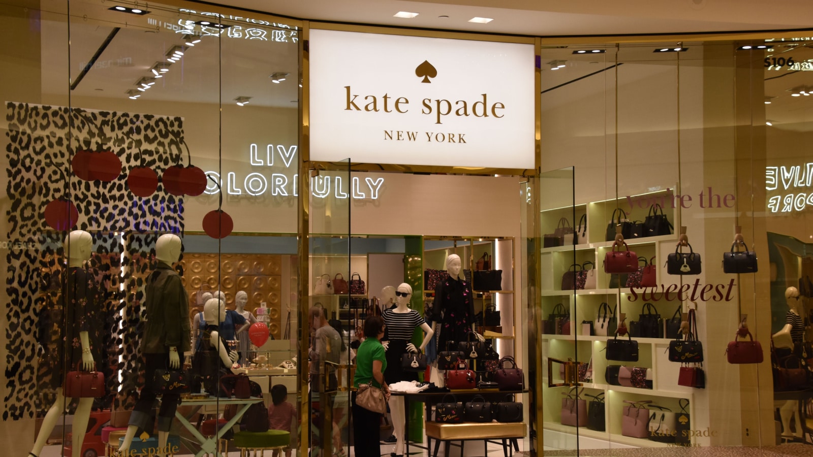 BLOOMINGTON, MINNESOTA - JUL 27: Kate Spade New York store at Mall of America in Bloomington, Minnesota, on July 27, 2017. Its the second largest mall in leaseable space and largest mall in the US.