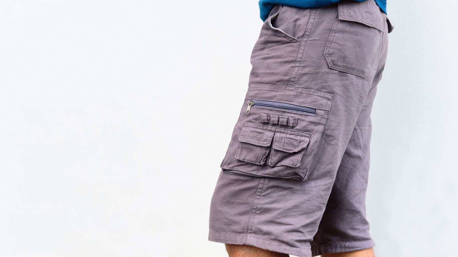 short cargo pants for the man