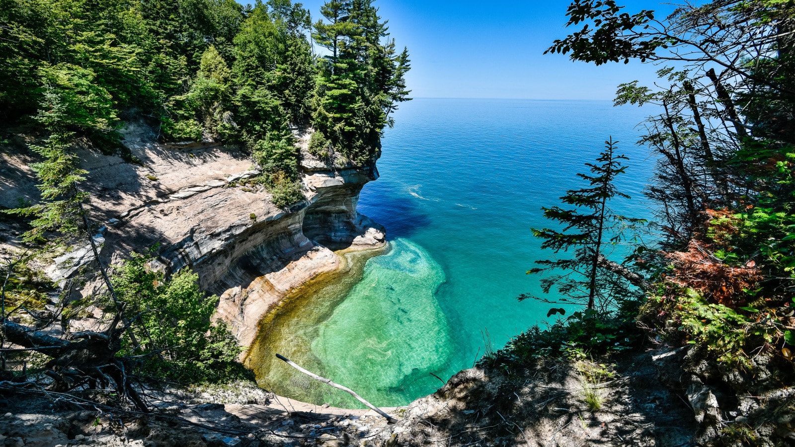 Lake Superior beach views from Michigan's upper peninsula
