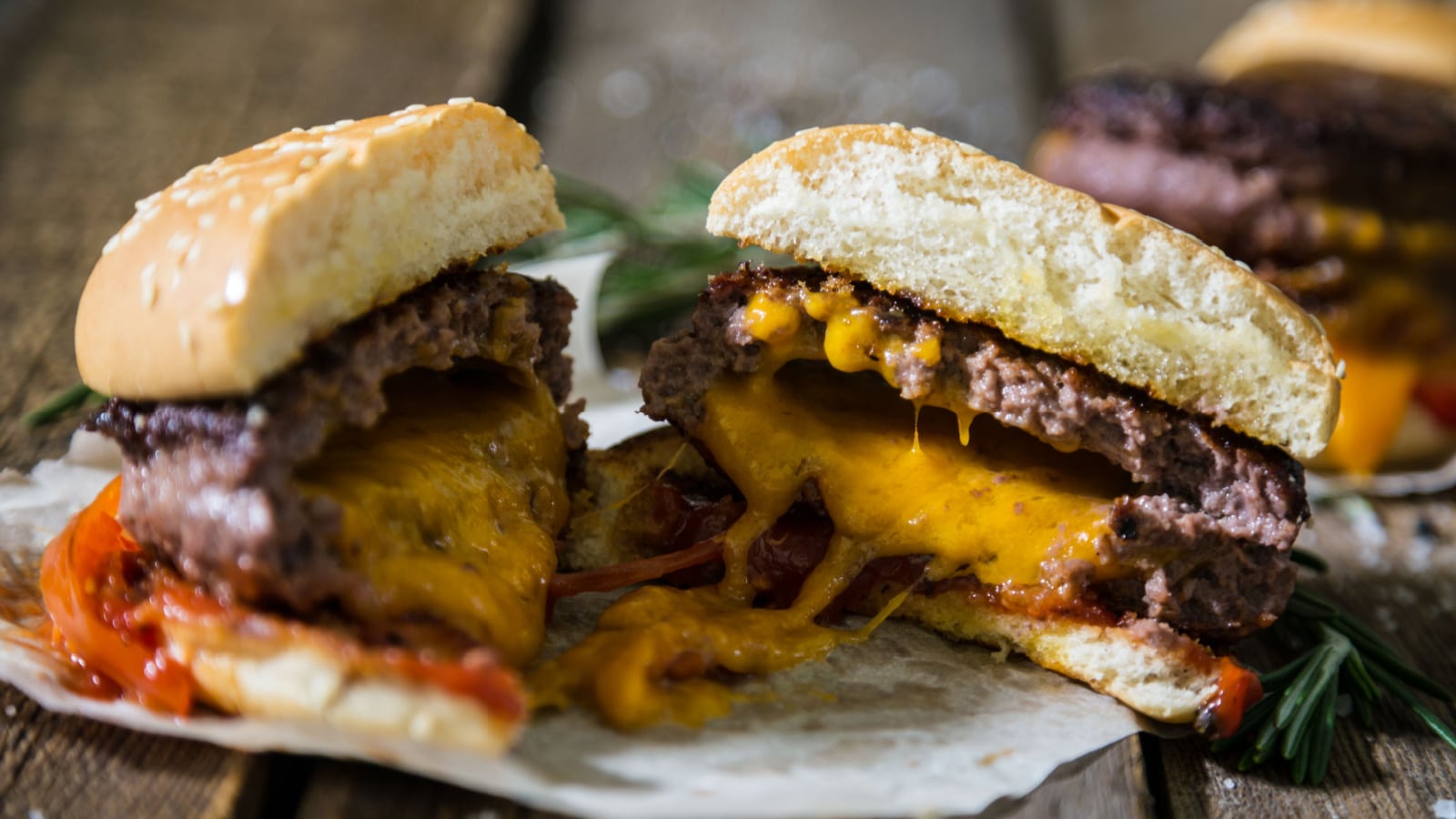 Hamburger with cheddar cheese