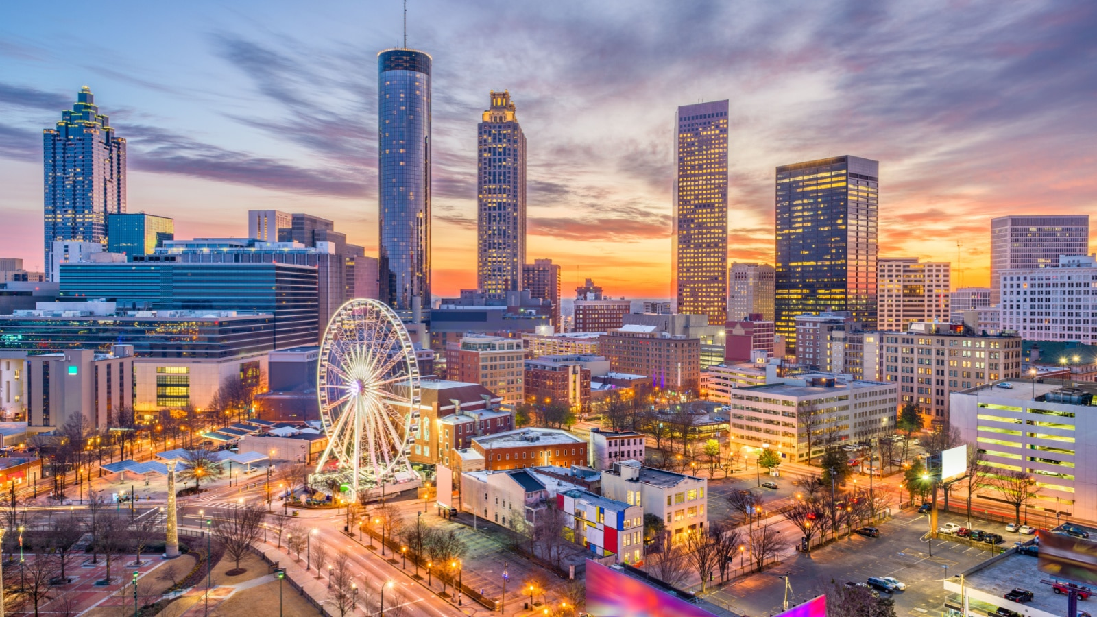 Atlanta, Georgia, USA downtown skyline.