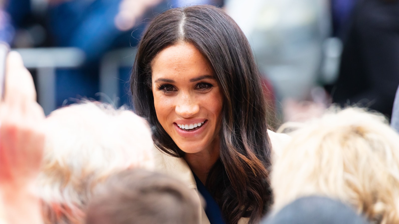 MELBOURNE, AUSTRALIA - OCTOBER 18: Prince Harry, Duke of Sussex and Meghan Markle, Duchess of Sussex meet fans at Government House in Melbourne, Australia