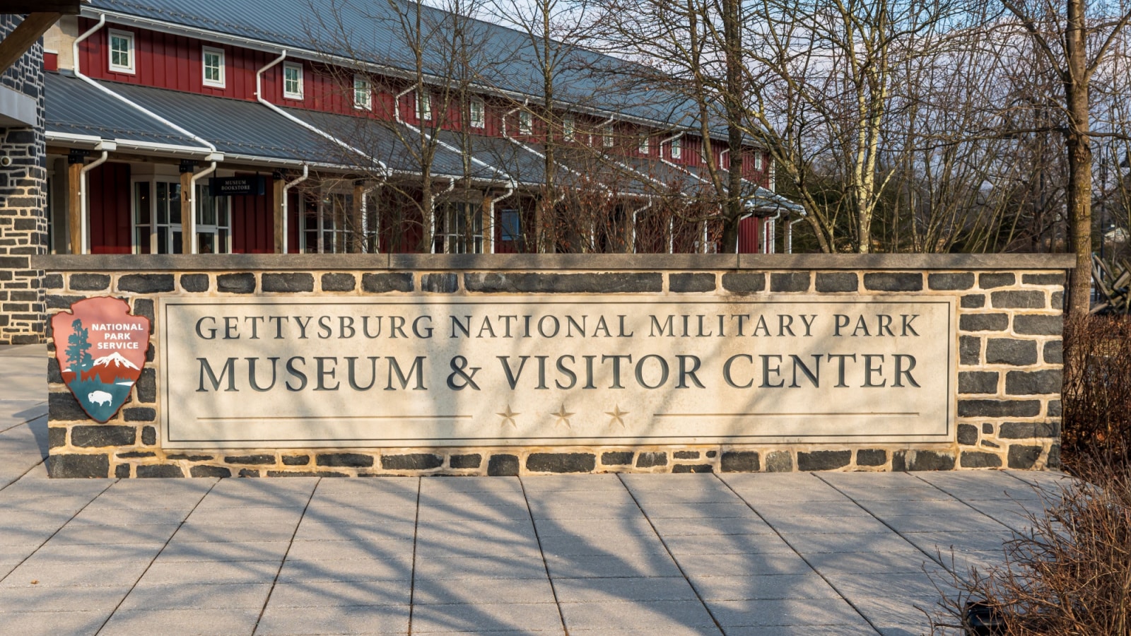 Gettysburg, Pennsylvania, USA February 8, 2022 A large sign for the Gettysburg National Military Park Museum and Visitor Center on a sunny winter day